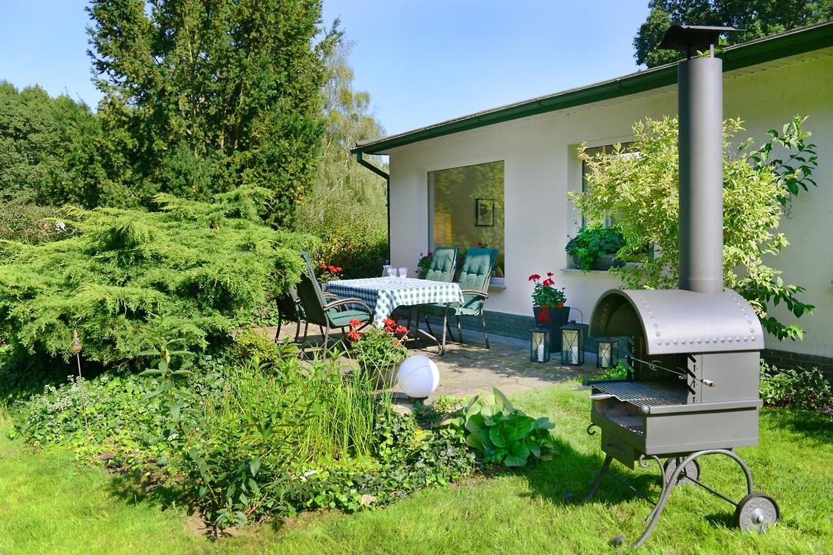 Preise Ferienhaus im Grünen nahe See bei Potsdam und Berlin